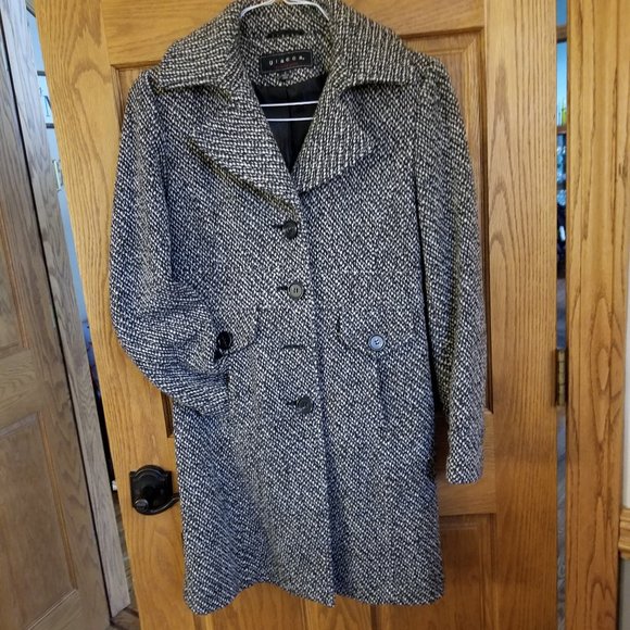 coat/ jacket - Picture 4 of 9